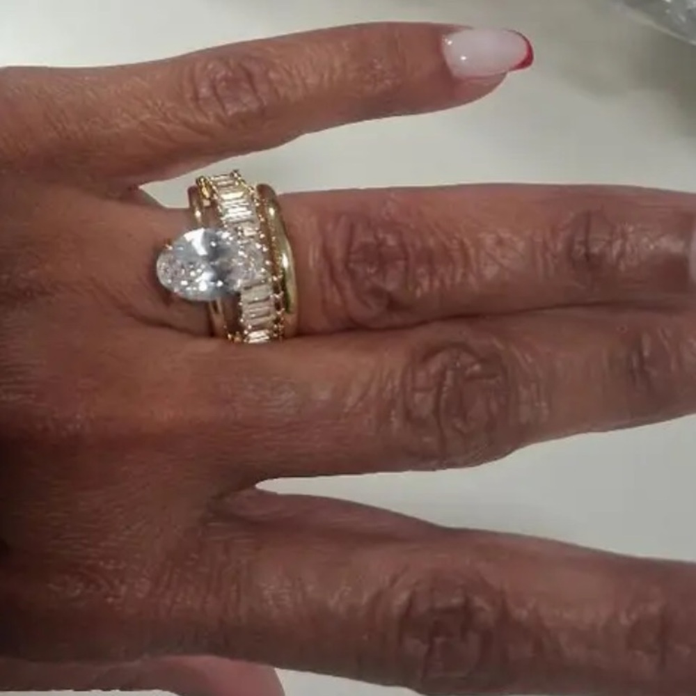 Gold Stackable Engagement Ring Set Size 7 - Picture 14 of 15